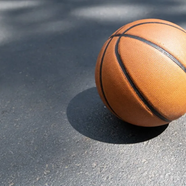 Adidas Kapalı Saha Basketbol Topu 7 Numara