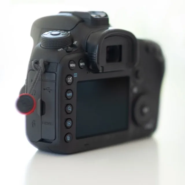 Canon EOS Serisi Aynasız Fotoğraf Makinesi Gövde